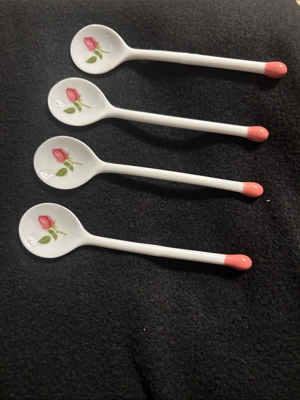 Vintage Tea Spoons set of 4 Rose design hand dipped pink tip